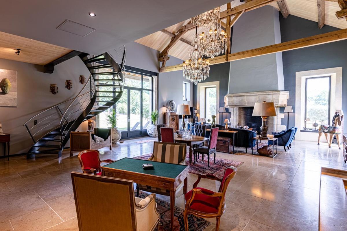 Domaine De Rymska & Spa - Relais & Chateaux Saint-Jean-de-Trezy Ngoại thất bức ảnh
